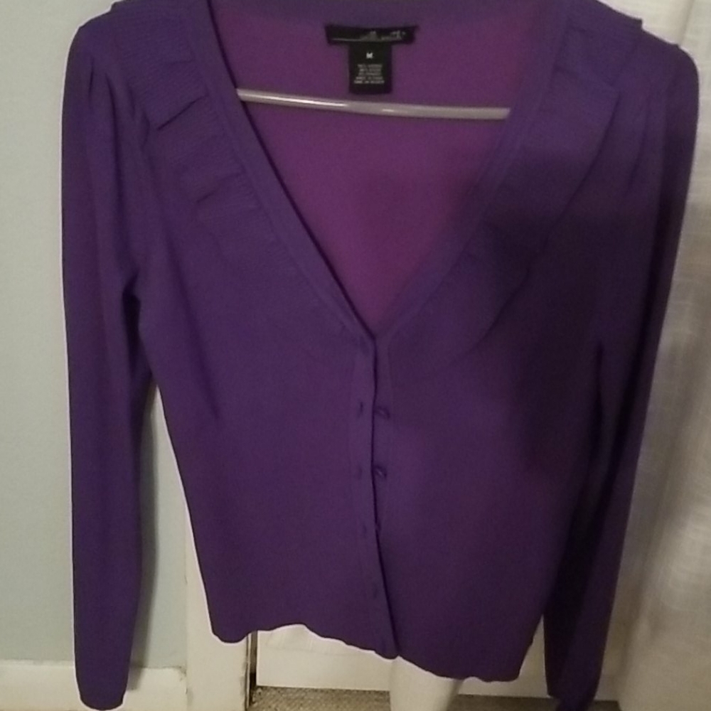 Sweater - Picture 2 of 3